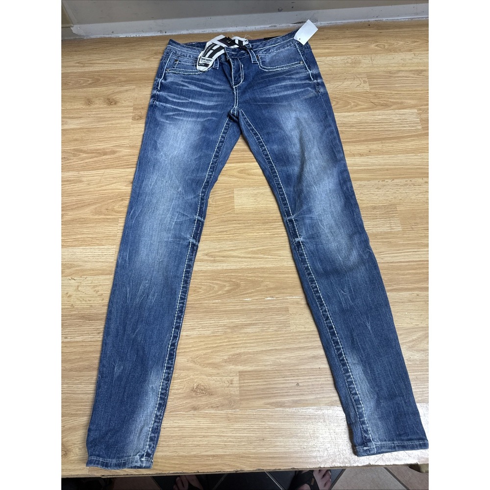 Trademark H Jester Skinny Jeans Women's Size 7/8 (29) NWT Med Wash